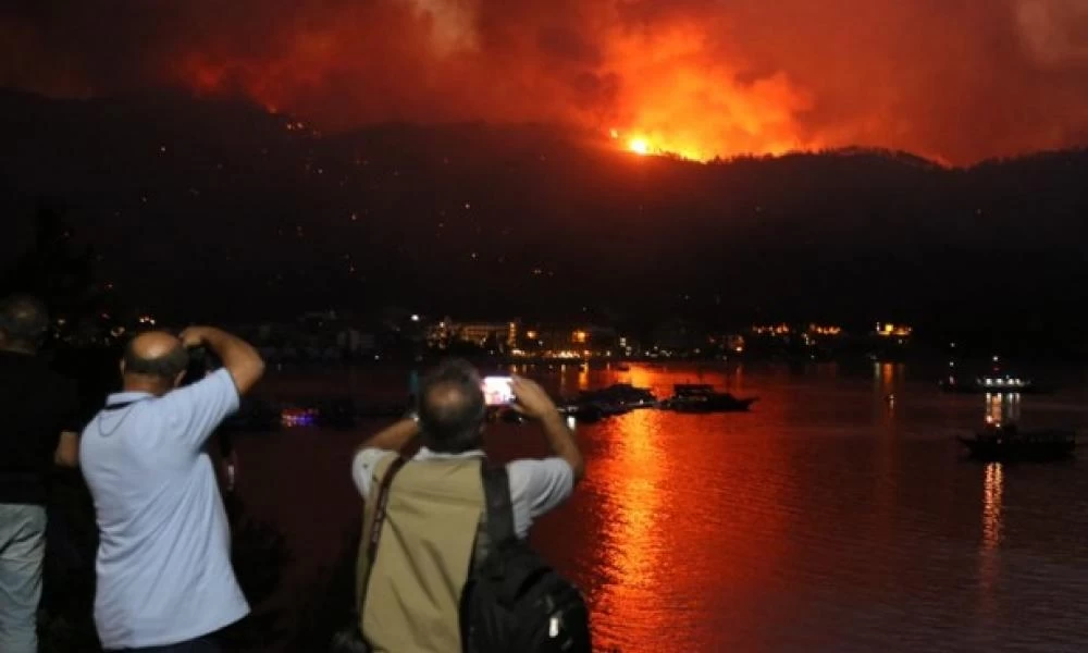 ''Απασφάλισαν'' οι Τούρκοι: ''Έλληνες & Κούρδοι πίσω από τις φωτιές''!